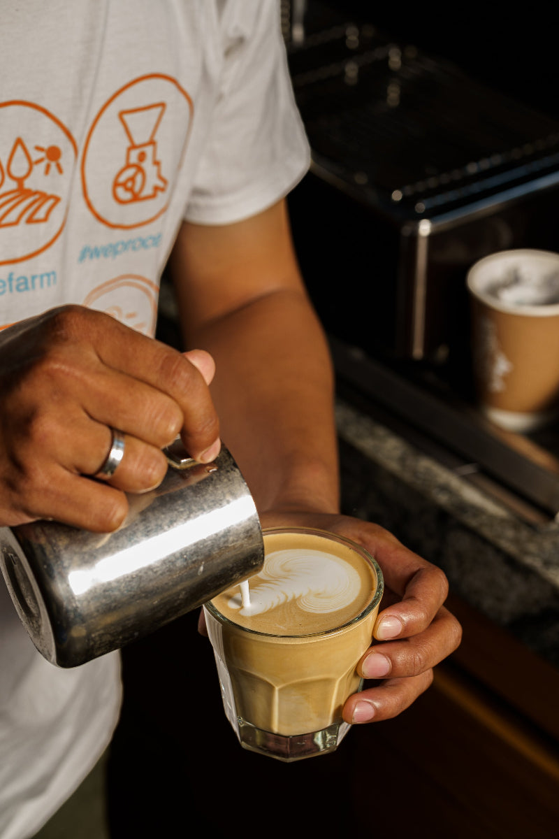 Kelas Seni Latte di Bali Beans Coffee